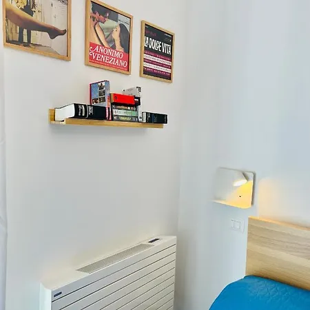 Letterario Palazzo Pistocchi 3*