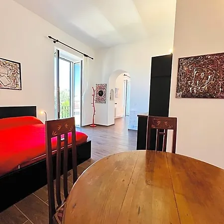 Letterario Palazzo Pistocchi 3*