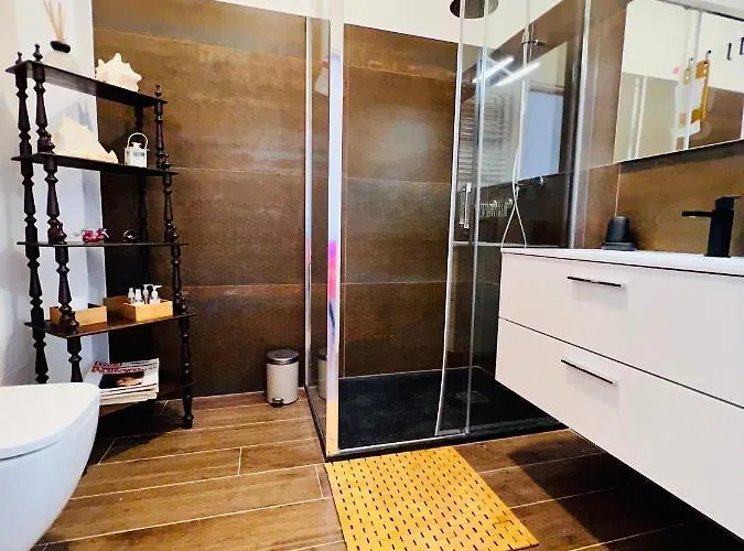 ベッド・アンド・ブレックファスト Letterario Palazzo Pistocchi