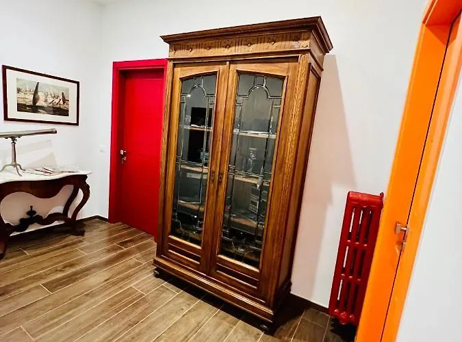 Letterario Palazzo Pistocchi 3*