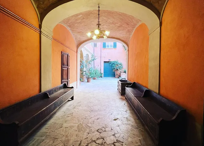 Letterario Palazzo Pistocchi 3* テーラモ