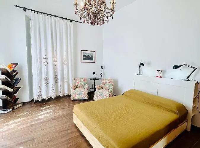 ベッド・アンド・ブレックファスト Letterario Palazzo Pistocchi 3*